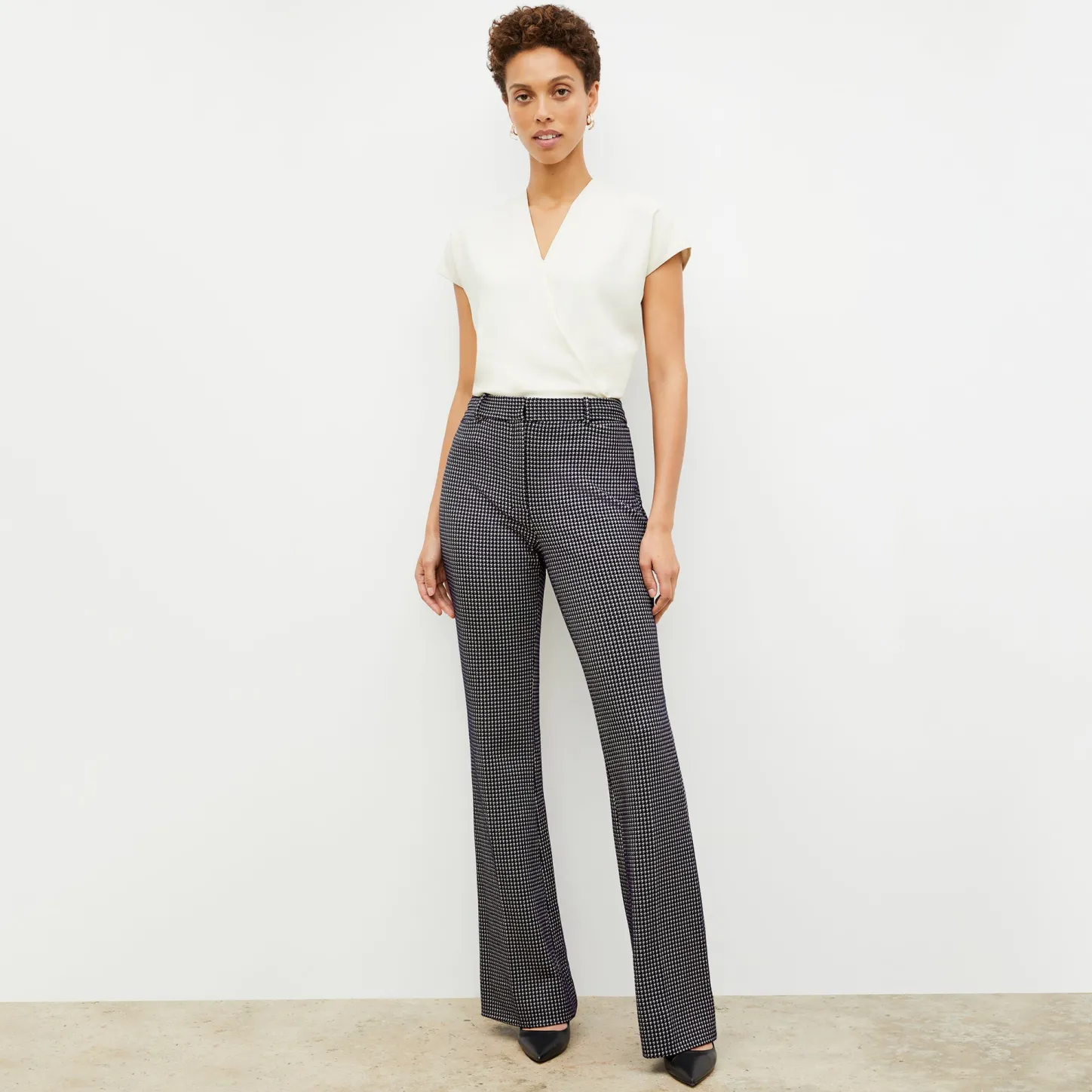 M.M.LaFleur Suiting|The Horton Flare Trouser - Stretch Houndstooth