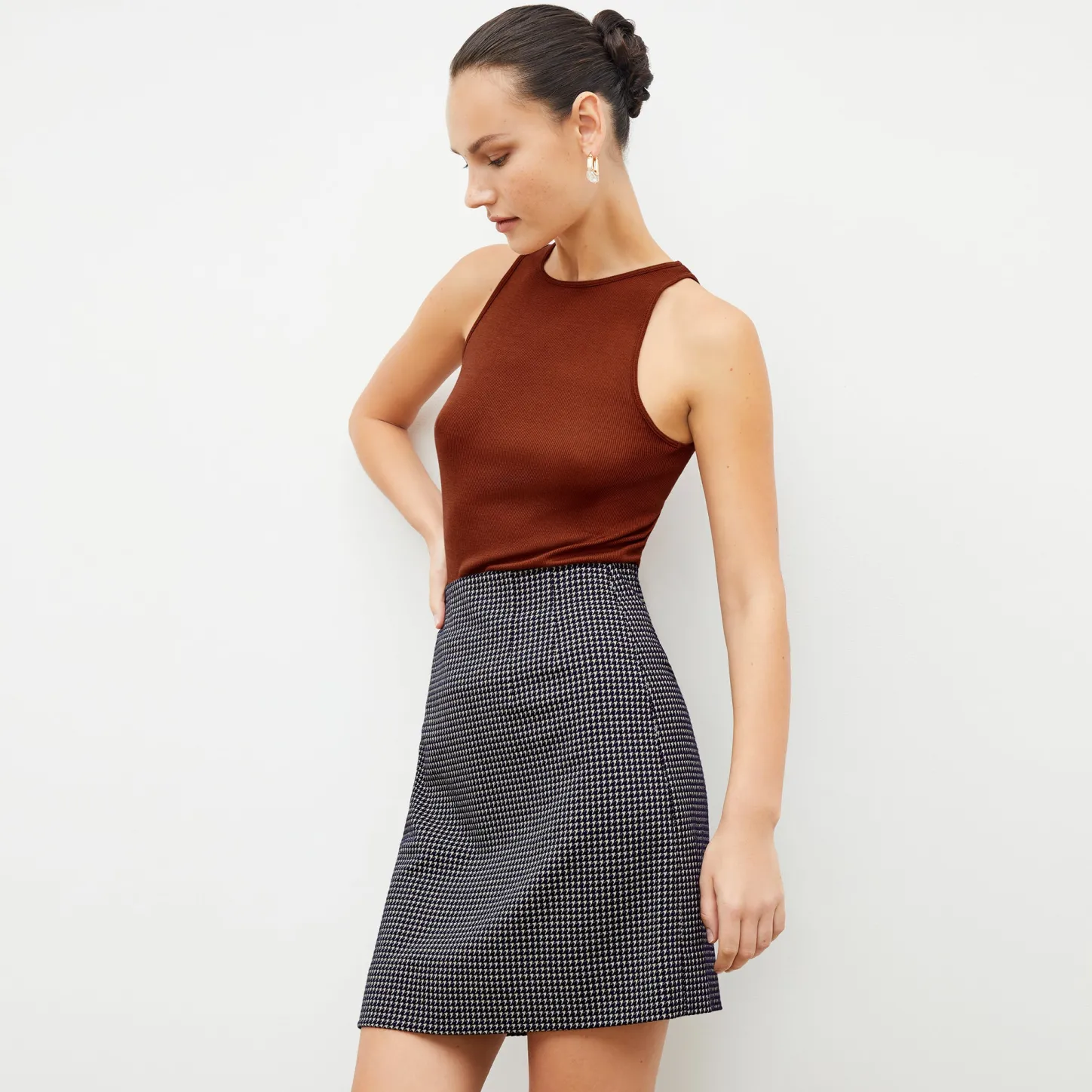 M.M.LaFleur Suiting|The Whitney Skirt - Stretch Houndstooth